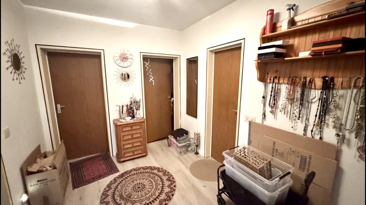 Großzügige Eigentumswohnung mit Fernblick in Saarbrücken - Uni Nähe