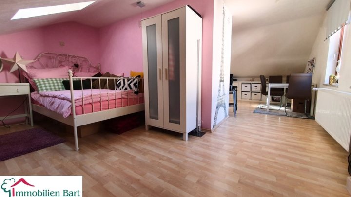 BECKINGEN: 187 M² WOHNHAUS IN TOP LAGE