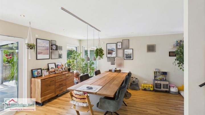 VIS À VIS L-WORMELDANGE: FAMILIENGLÜCK MIT PV ANLAGE IN WINCHERINGEN!