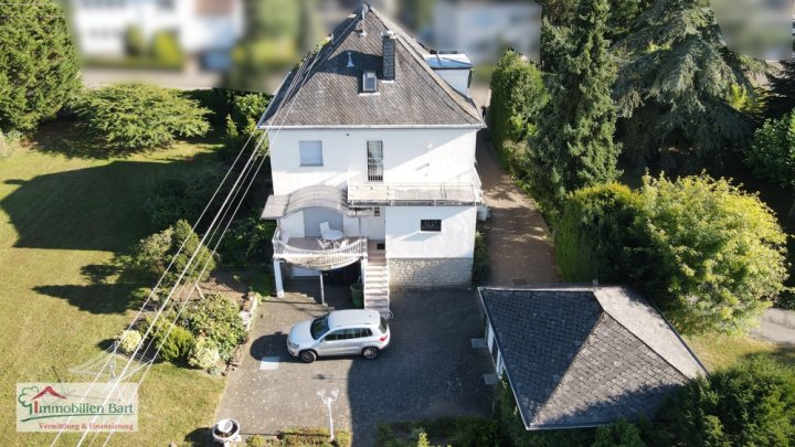 PERL: WOHNHAUS MIT CHARME + BAUGRUNDSTÜCK (gesamt 40 AR)