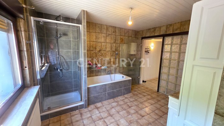 Attraktives Reihenmittelhaus als alternative zur Eigentumswohnung mit Balkon und Terrasse in Spiesen