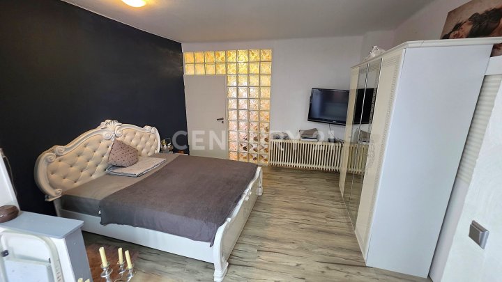 Attraktives Reihenmittelhaus als alternative zur Eigentumswohnung mit Balkon und Terrasse in Spiesen