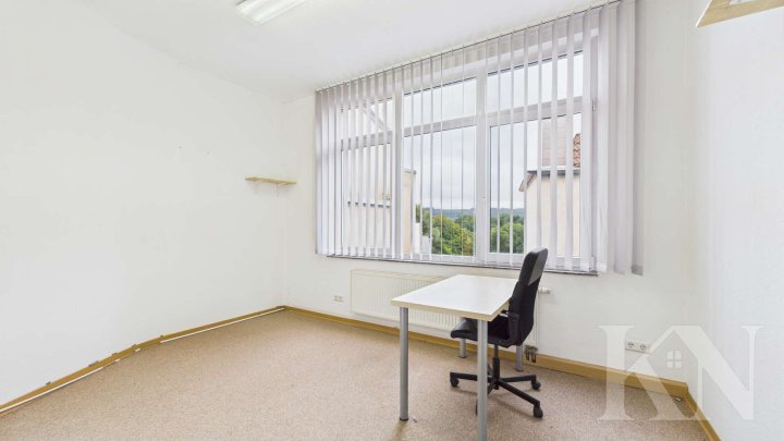 Repräsentative Bürofläche im Herzen von Illingen – zentral, hell und flexibel nutzbar