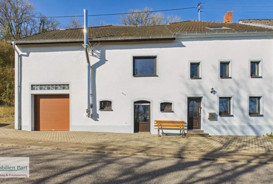 Straßenansicht