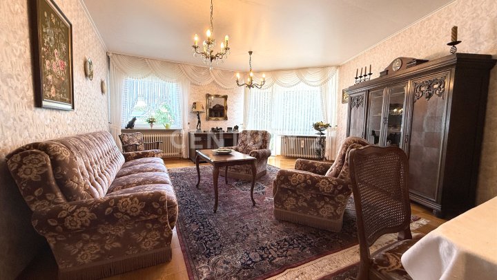 Bungalow, Garten, zwei Terrassen, Bonus-Bauplatz –Platz für Träume, Gartenpartys und Abenteuer!