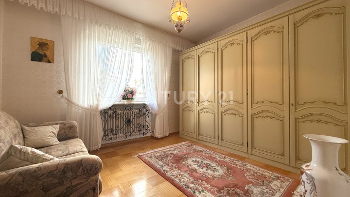 Bungalow, Garten, zwei Terrassen, Bonus-Bauplatz –Platz für Träume, Gartenpartys und Abenteuer!