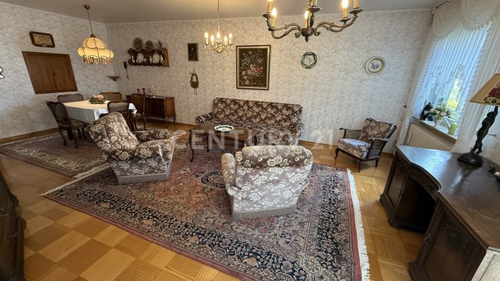 Bungalow, Garten, zwei Terrassen, Bonus-Bauplatz –Platz für Träume, Gartenpartys und Abenteuer!