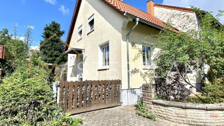 Charmantes Einfamilienhaus auf dem Steinrausch