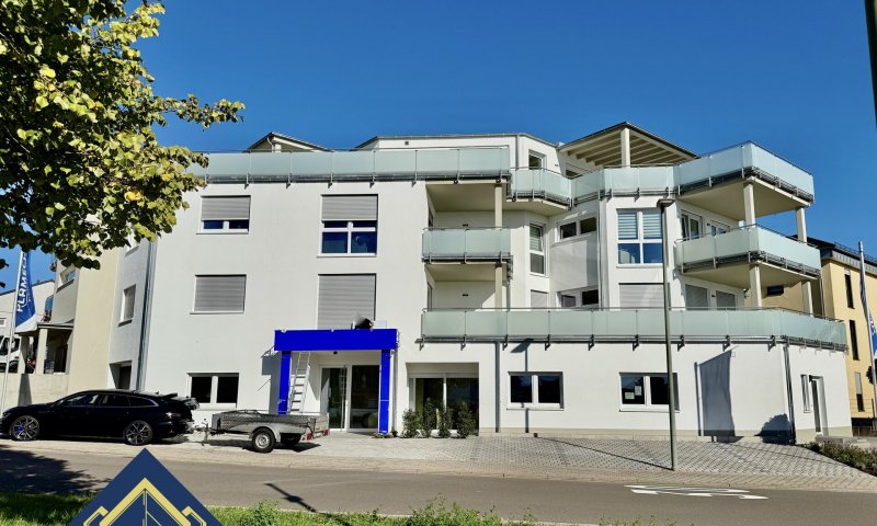 Erstbezug: Penthouse mit einmaliger Dachterrasse in zentraler Lage von Siersburg zu verkaufen