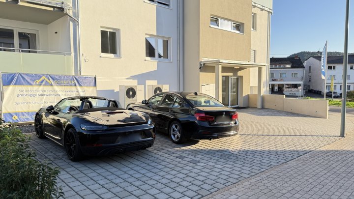 Erstbezug: Penthouse mit einmaliger Dachterrasse in zentraler Lage von Siersburg zu verkaufen