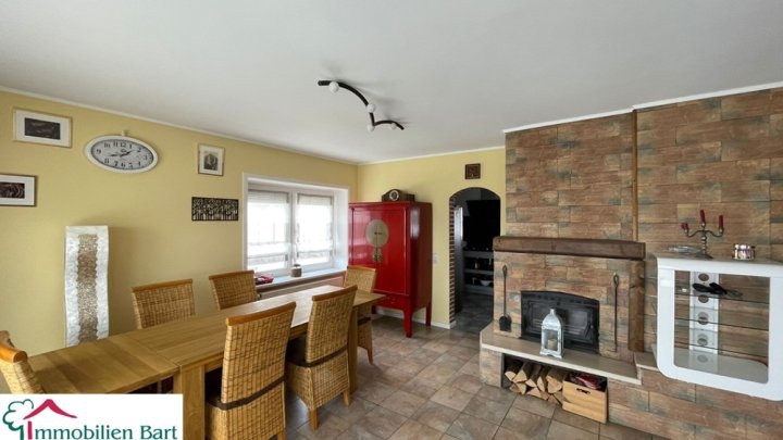 SOFORT BEZUGSFERTIG! / SICHT NACH LUXEMBURG! 120 M² WOHNUNG MIT GARTEN UND GARAGE