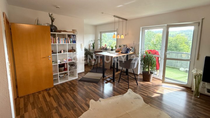 Wohnen mit Weitblick – 3 Zimmer plus XXL-Balkon -Attraktive Kapitalanlage oder neues Zuhause?