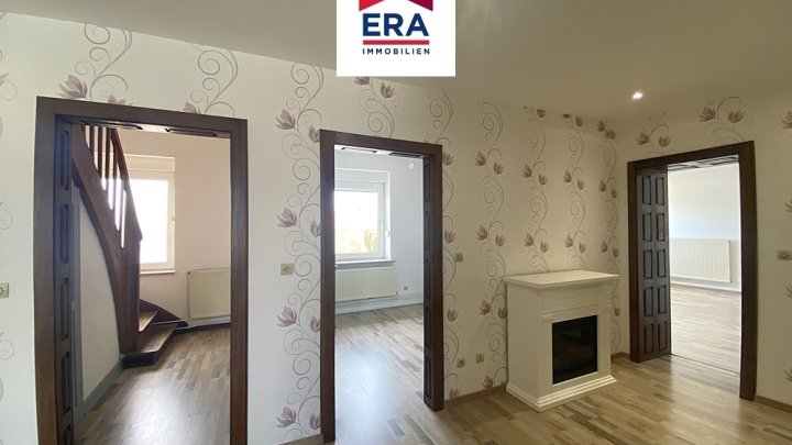 RESERVIERT-KEINE VERMITTLUNGSGEBÜHREN ! MEHRFAMILIENHAUS,

L´HOPITAL/FR