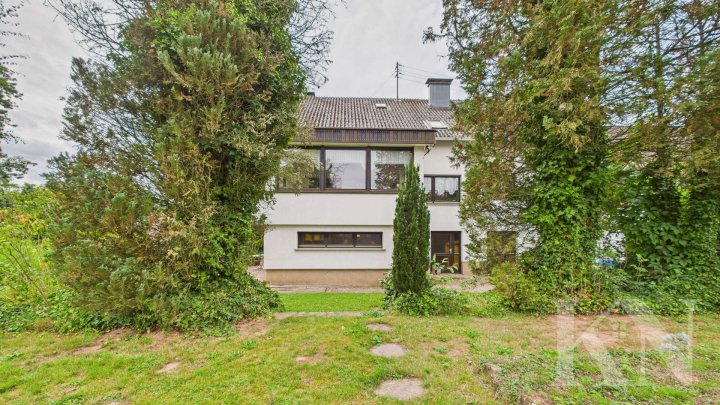 Viel Platz. Viel Grün. Viel Potenzial – Ihr neues Zuhause in Schmelz