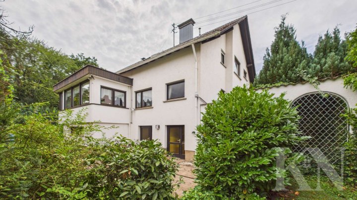 Viel Platz. Viel Grün. Viel Potenzial – Ihr neues Zuhause in Schmelz