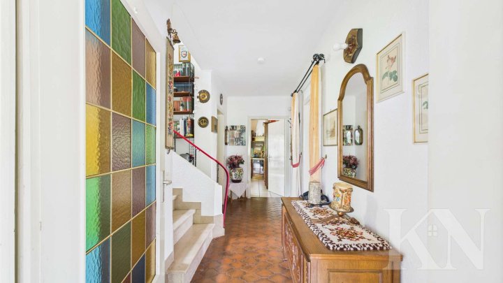 Doppelhaushälfte mit großem Garten, Grillhütte & Baugrundstück – seltene Gelegenheit!