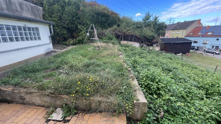 Handwerker aufgepasst ! Einfamilienhaus mit Potenzial in VK Wehrden