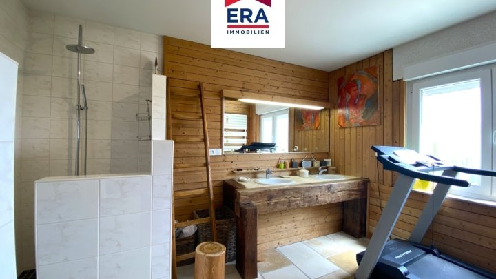 PROVISIONSFREI-VILLA MIT POOL IN RUHIGER LAGE, IN KERBACH/FR, NÄHE SAARBRÜCKEN