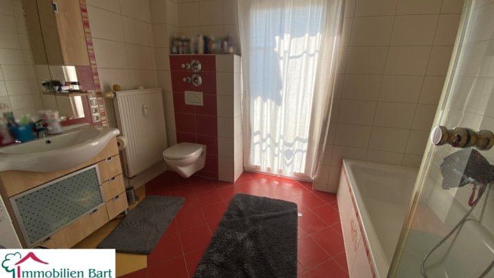 PERL-BESCH: SOFORT FREI!, 99 M² WOHNUNG, 2 SZ, GUTE LAGE