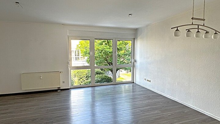 3-ZKB Maisonette-Wohnung mit Dachterrasse und Stellplatz