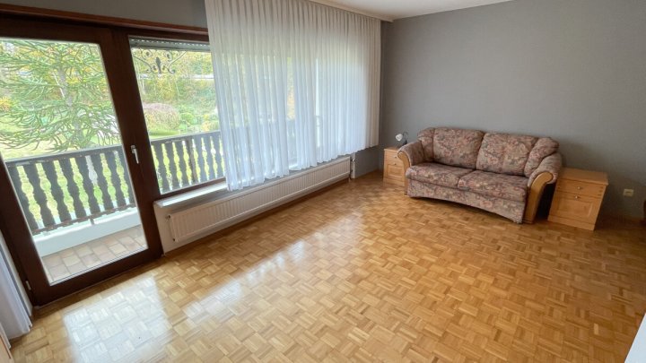 Gepflegtes Einfamilienhaus in ruhiger Wohnlage mit großzügigem Garten