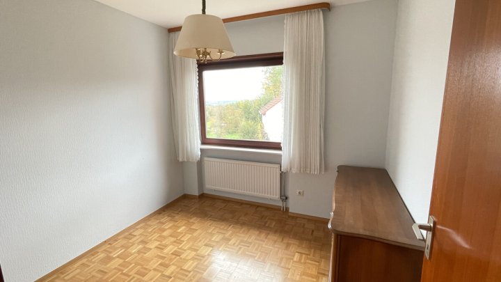 Gepflegtes Einfamilienhaus in ruhiger Wohnlage mit großzügigem Garten