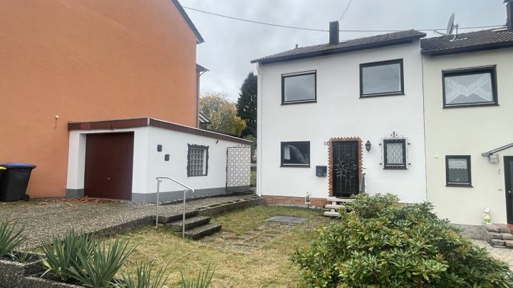 Gepflegtes Einfamilienhaus in ruhiger Wohnlage mit großzügigem Garten