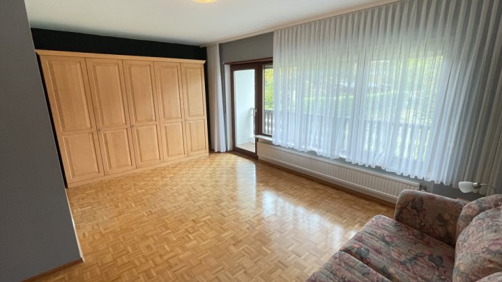 Gepflegtes Einfamilienhaus in ruhiger Wohnlage mit großzügigem Garten