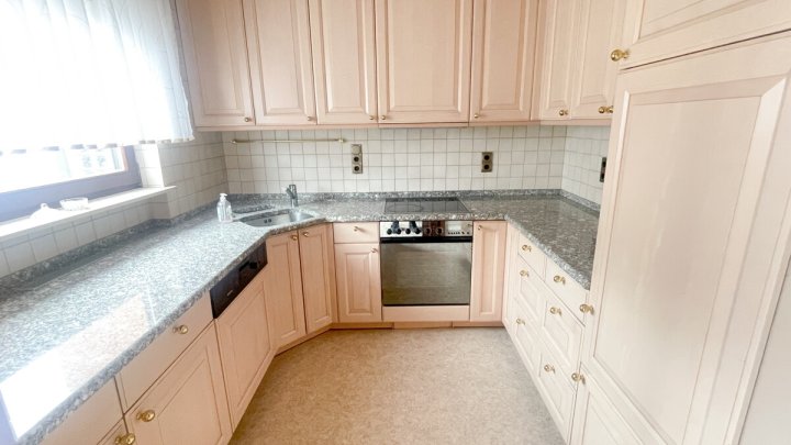 Gepflegtes Einfamilienhaus in ruhiger Wohnlage mit großzügigem Garten