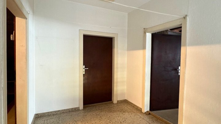 Vielseitig nutzbares Wohn- und Geschäftshaus in Quierschied