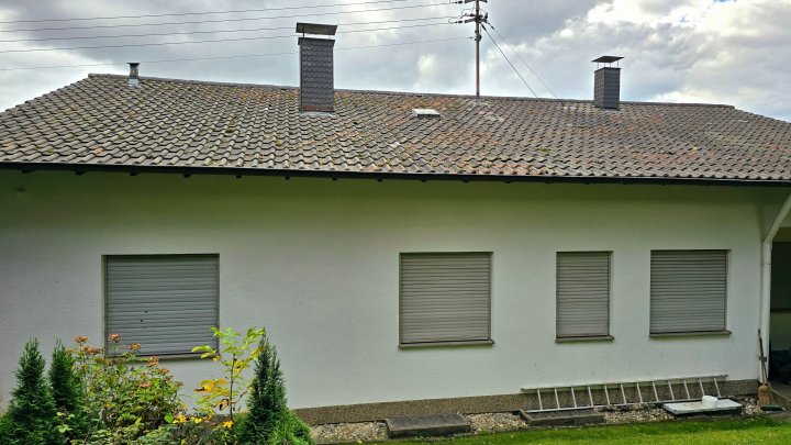 1-2 Familienhaus in Schmelz-Limbach, naturnah