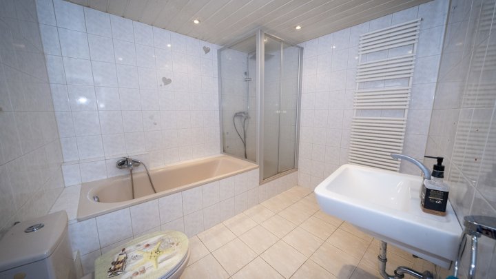 Helle und großzügige Obergeschosswohnung in Püttlingen zu vermieten