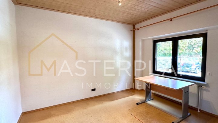 Charmantes Einfamilienhaus modernisiert & bezugsfertig