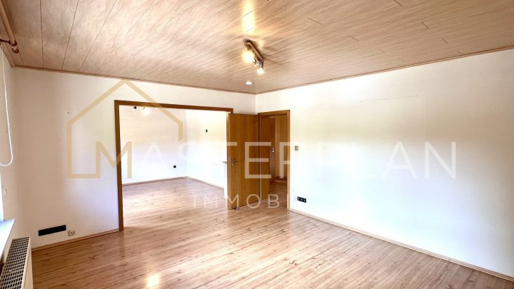 Charmantes Einfamilienhaus modernisiert & bezugsfertig