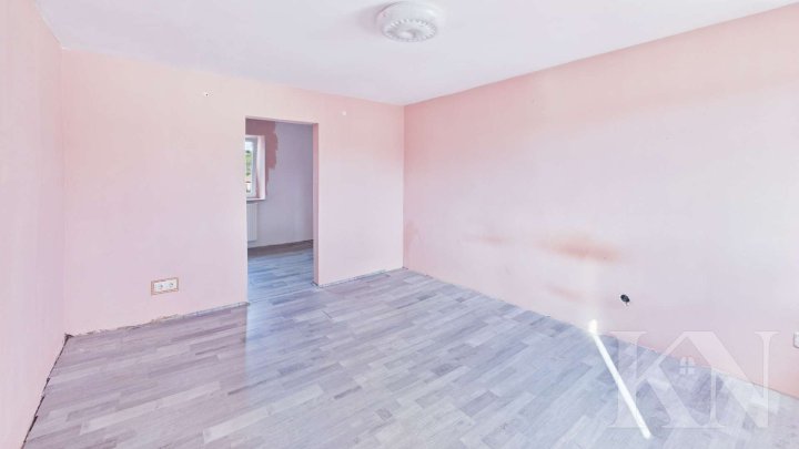 Einfamilienhaus mit Garten und Carport in zentraler Lage von Spiesen-Elversberg!