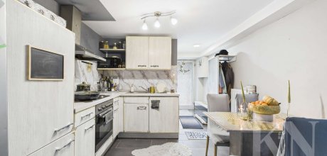 Küche / Eingangsbereich