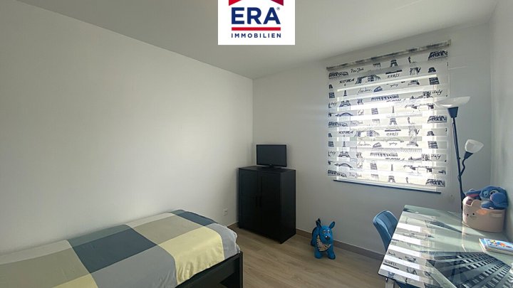 KEINE VERMITTLUNGSGEBÜHREN ! FREISTEHENDES EINFAMILIENHAUS IN RUHIGER LAGE VON FORBACH/FR, NÄHE SB