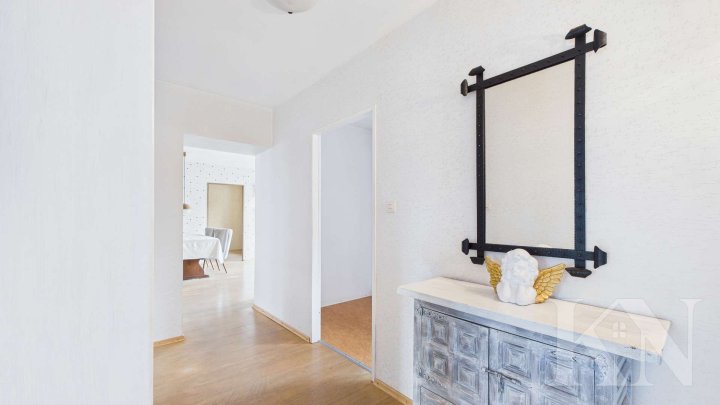 Familienfreundliche Doppelhaushälfte mit Garten, Keller und Ausbaumöglichkeit in Heusweiler!