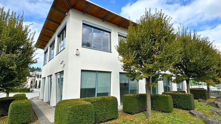 Moderne Büro- und Logisitkimmobilie, Mieter mit bester Bonität