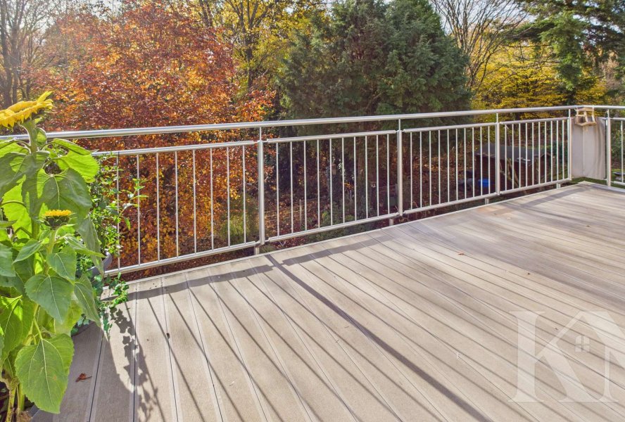 Terrasse mit Blick ins Grüne