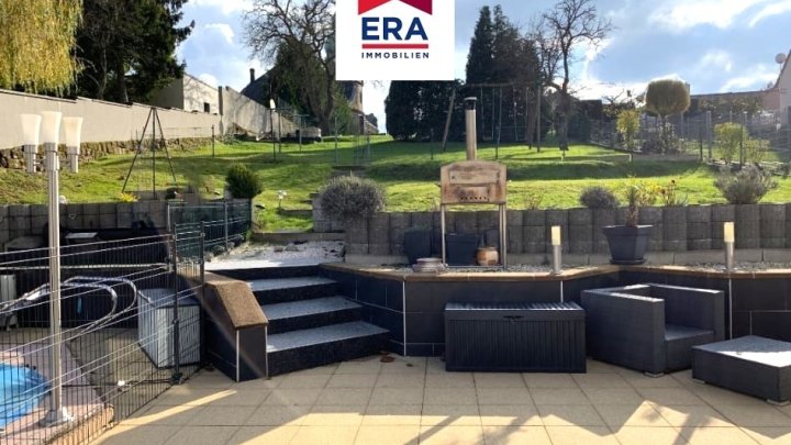 PROVISIONSFREI ! EINFAMILIENHAUS IN SACKGASSE MIT POOL, FREYMING-MERLEBACH-FR/NÄHE SAARBRÜCKEN