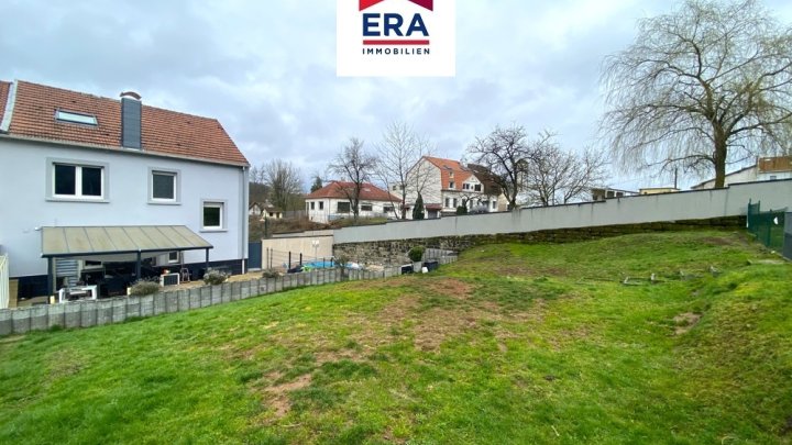 PROVISIONSFREI ! EINFAMILIENHAUS IN SACKGASSE MIT POOL, FREYMING-MERLEBACH-FR/NÄHE SAARBRÜCKEN