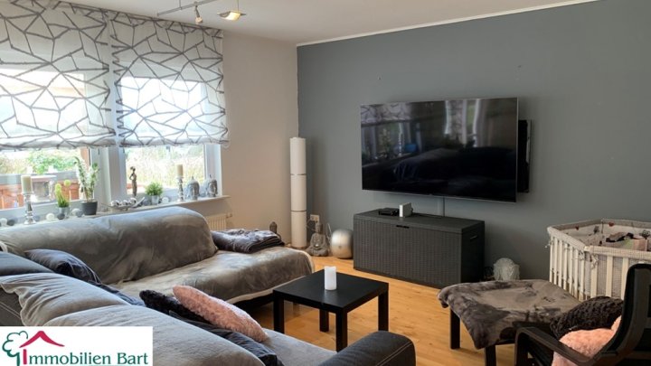 NITTEL: WOHNHAUS MIT KELLER + PHOTOVOLTAIK AM ORTSRAND!