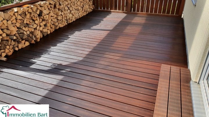 NITTEL: WOHNHAUS MIT KELLER + PHOTOVOLTAIK AM ORTSRAND!