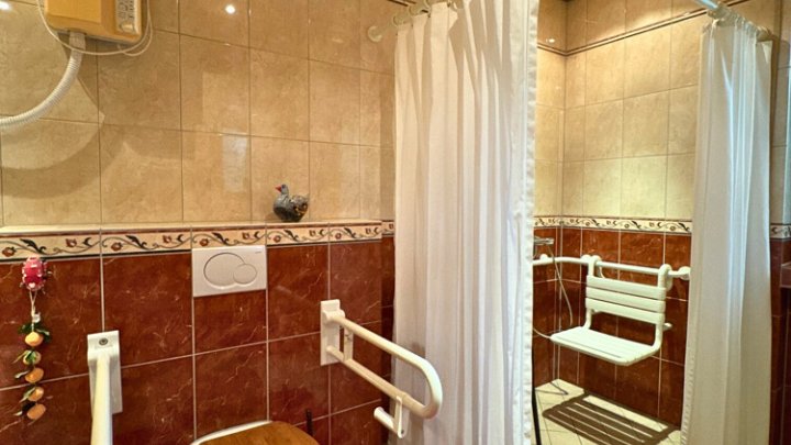 Freistehender Bungalow mit Garten + Garage - ca. 254m² Gesamtfläche