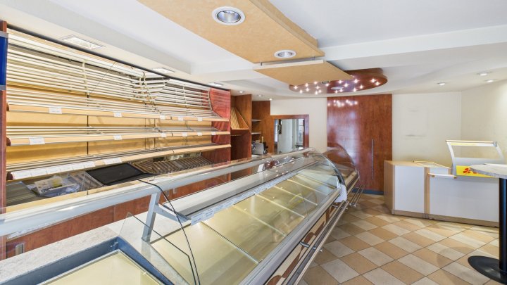 Vielseitige Wohn- und Gewerbeimmobilie in Saarlouis-Lisdorf