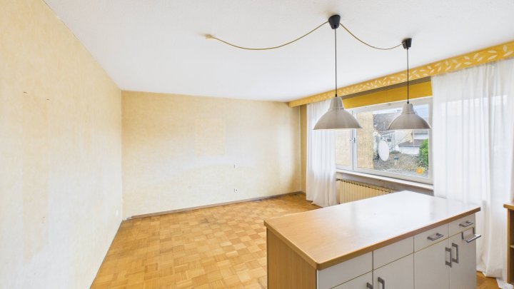 Vielseitige Wohn- und Gewerbeimmobilie in Saarlouis-Lisdorf