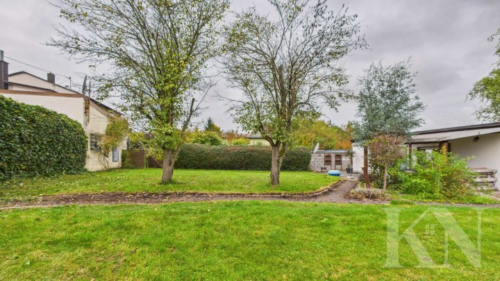 Attraktive, familienfreundliche Eigentumswohnung mit separatem Eingang und Gartenidylle!