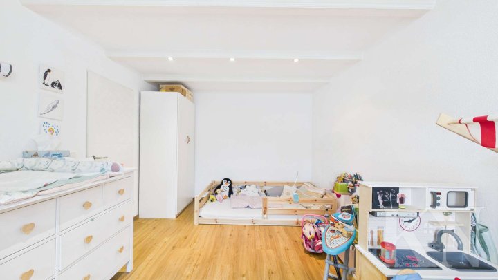 Attraktive, familienfreundliche Eigentumswohnung mit separatem Eingang und Gartenidylle!