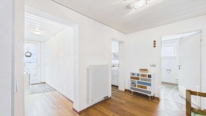 Attraktive, familienfreundliche Eigentumswohnung mit separatem Eingang und Gartenidylle!